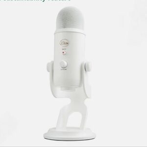 NWT "Blue Yeti" USB Microphone for Gaming, Streaming, Recording & more!